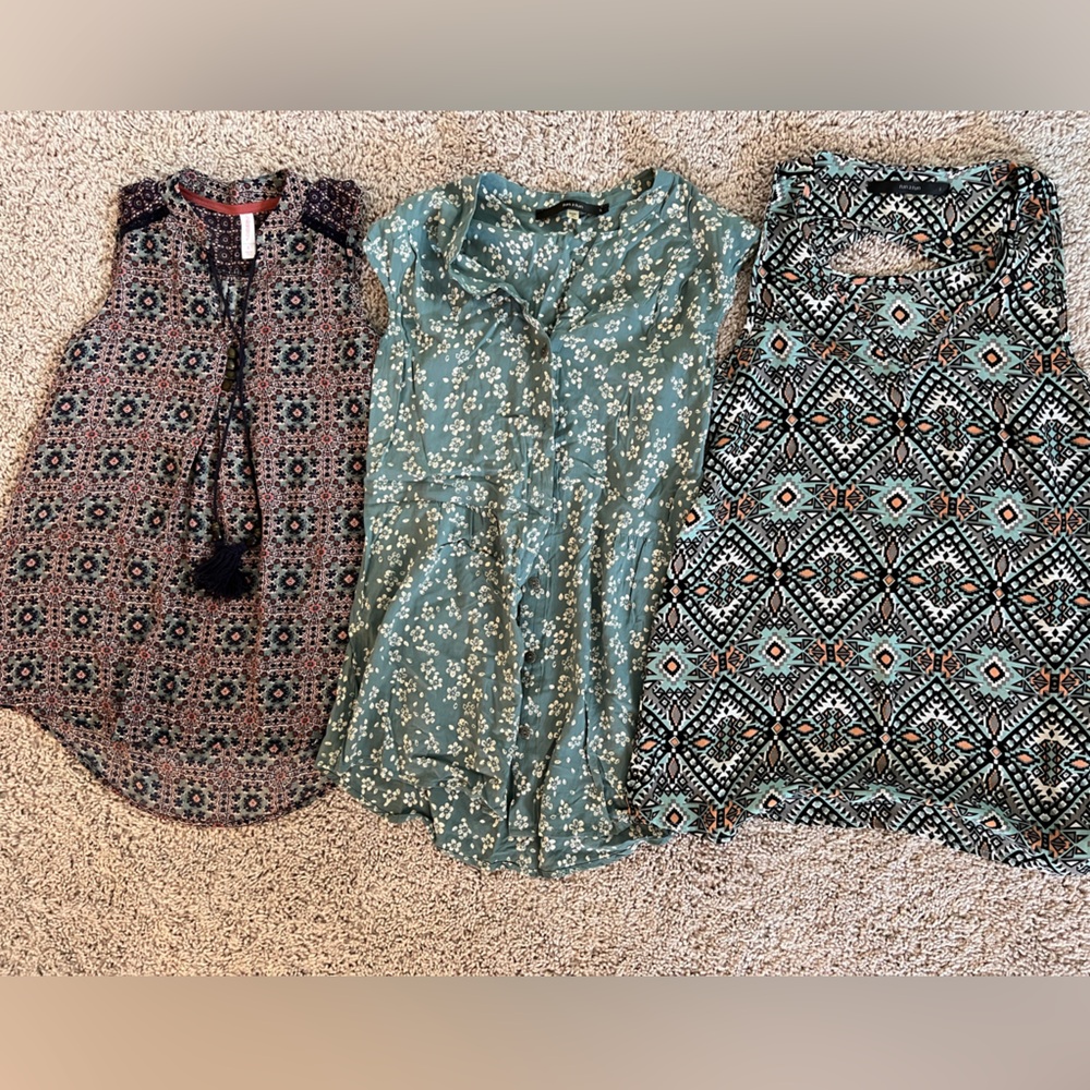 Bundle of 3 Size Small Women’s blouses